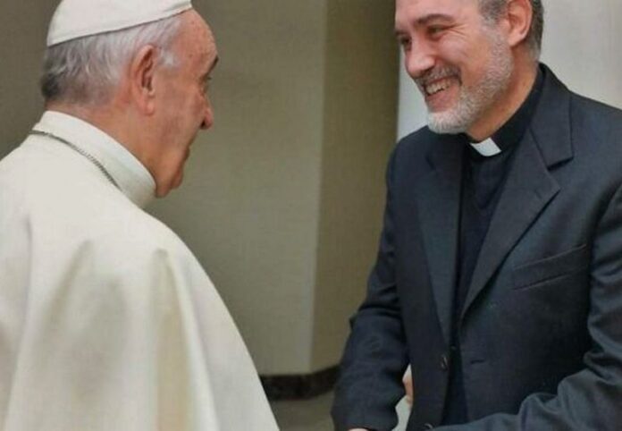 Papa francesco e monsignor Attilio Nostro