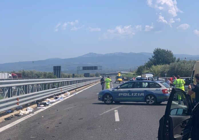 incidente stradale A2