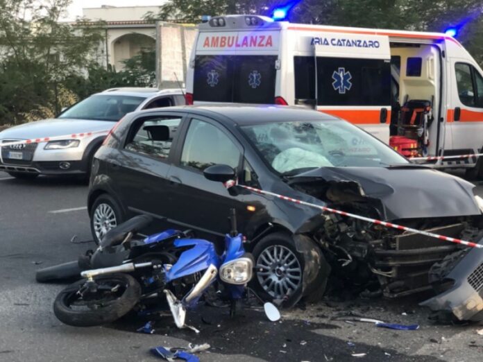 incidente stradale Montepaone