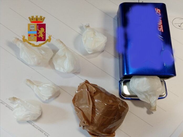 arresto Cosenza spaccio droga