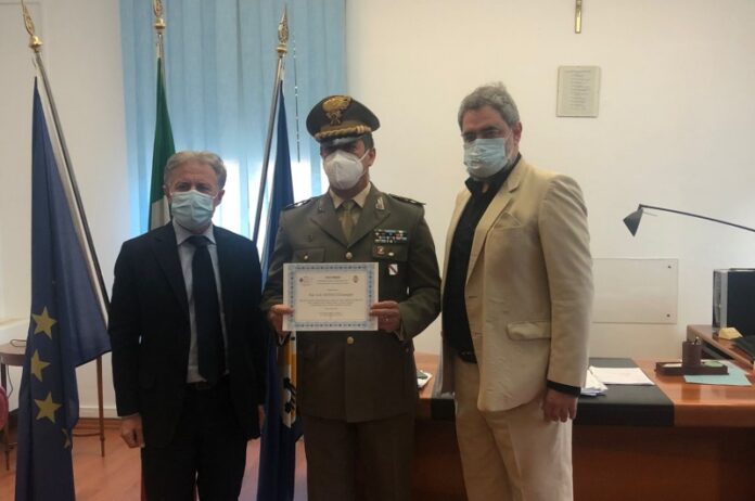 encomio esercito