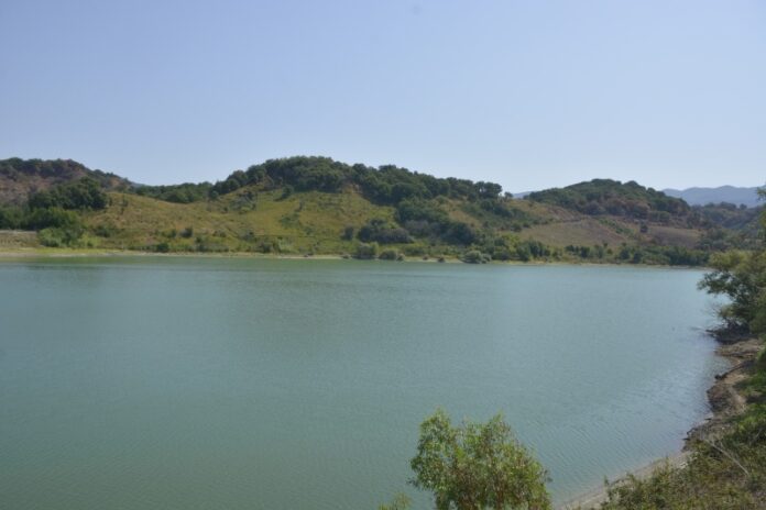 lago angitola