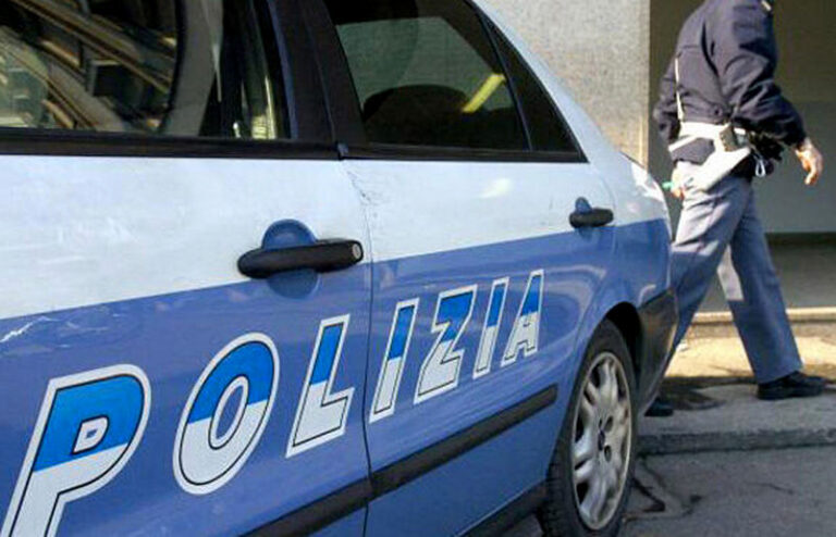 polizia auto poliziotto