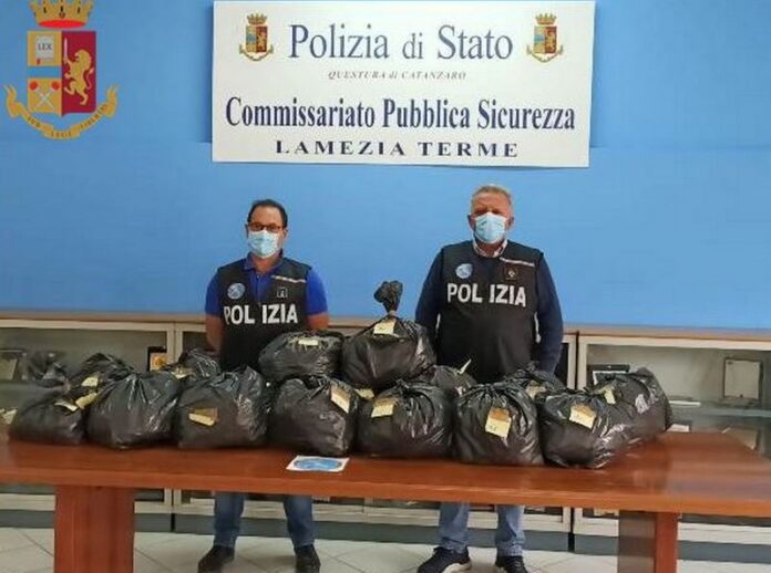 sequestro marijuana lamezia