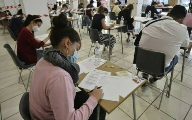 test medicina Codacons contro numero chiuso