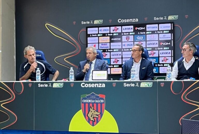 Conferenza stampa Cosenza e NTT DATA