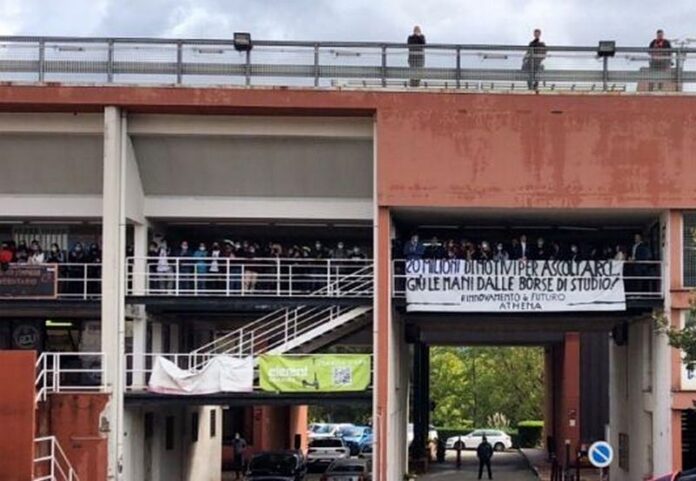 Studenti Unical in protesta