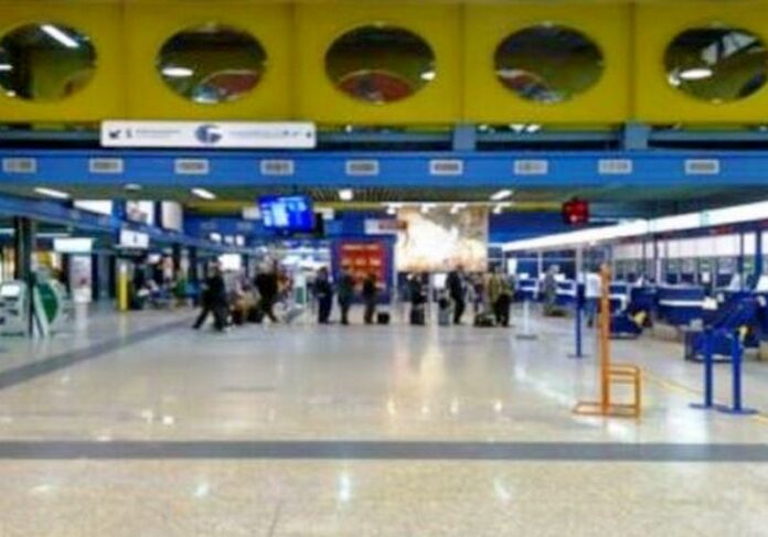 aeroporto Lamezia Terme interni