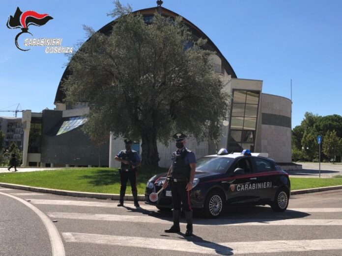 maltrattamenti famiglia Cosenza