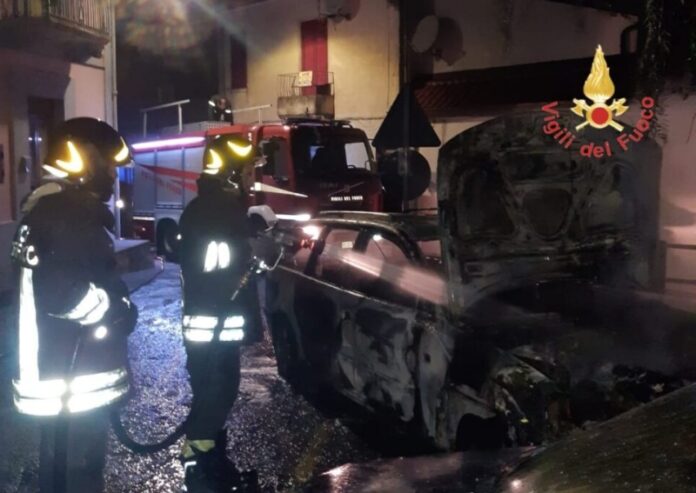 incendio autovetture Catanzaro