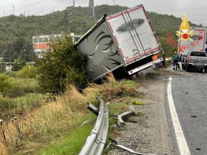 incidente mortale strada silana crotonese