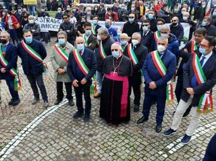 protesta sanità gioia tauro