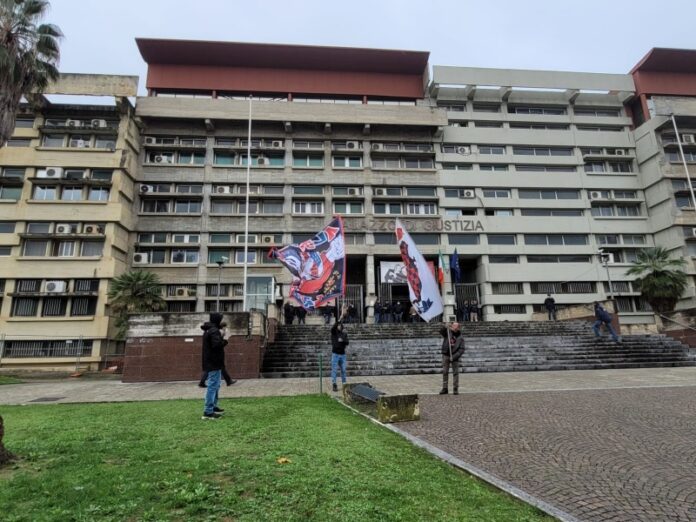 tifosi cosenza tribunale verità denis