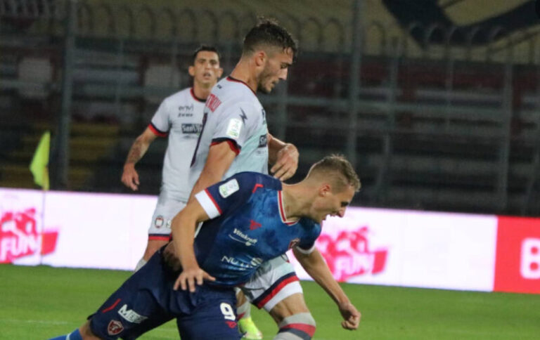 Perugia – Crotone 2-0. Ancora una sconfitta per i pitagorici