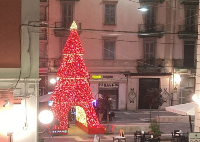 albero natale cs