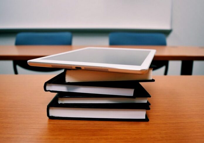 digitalizzazione scuola copertina