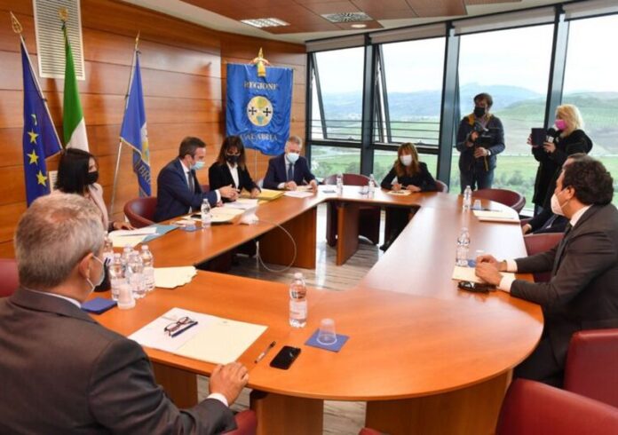 insediamento giunta occhiuto