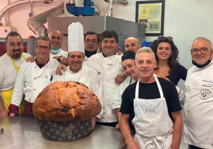 nuovo Panettone alla Cipolla Rossa di Tropea Calabria IGP