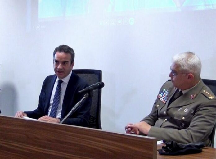 occhiuto vaccinazioni esercito