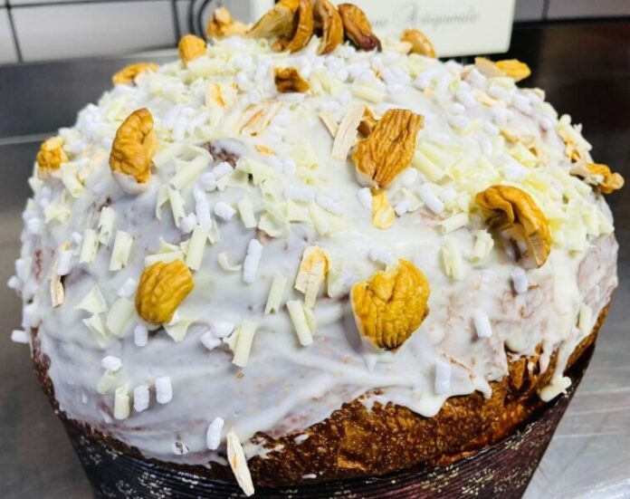 Panettone alla crema spalmabile di castagne di Calabria