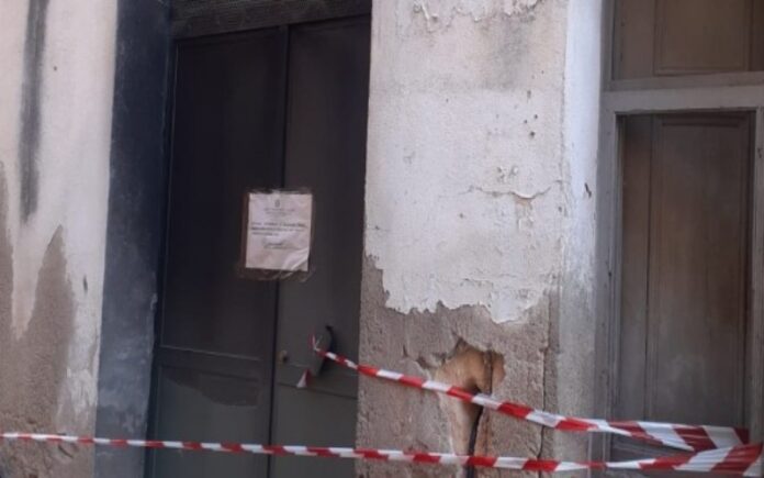 anziano muore nelle fiamme