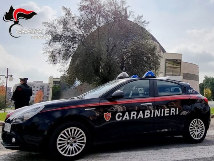 auto carabinieri cosenza