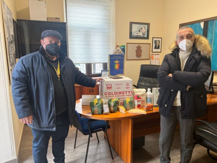 pacchi alimentari famiglie difficoltà