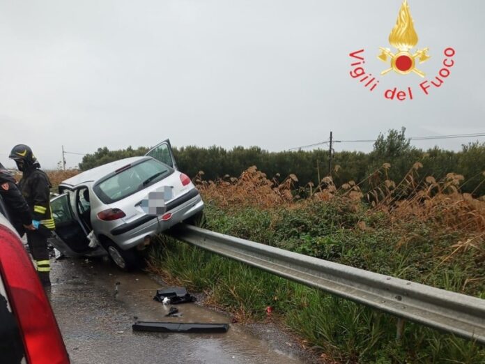 incidente stradale morto