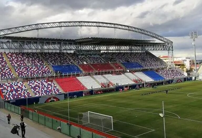 stadio scida crotone calcio