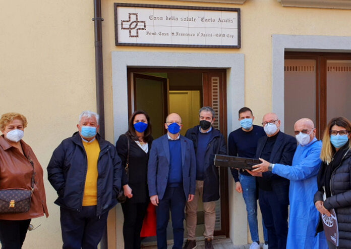 adamo onlus sonda ginecologica