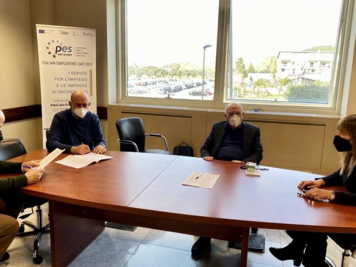 firma convenzione regione centri volontari