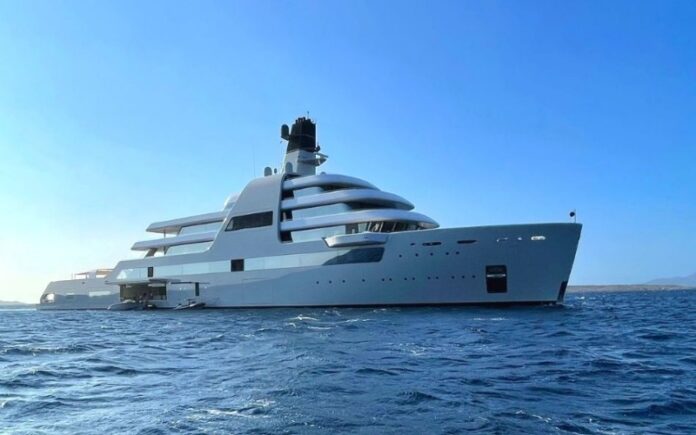 yacht abramovic my solaris