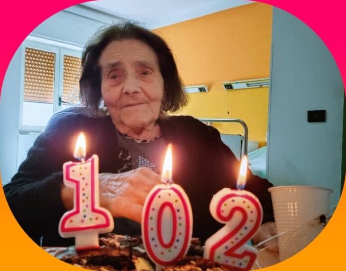 festa compleanno 102 anni