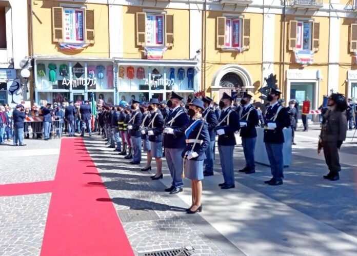 Cerimonia polizia stato Cosenza