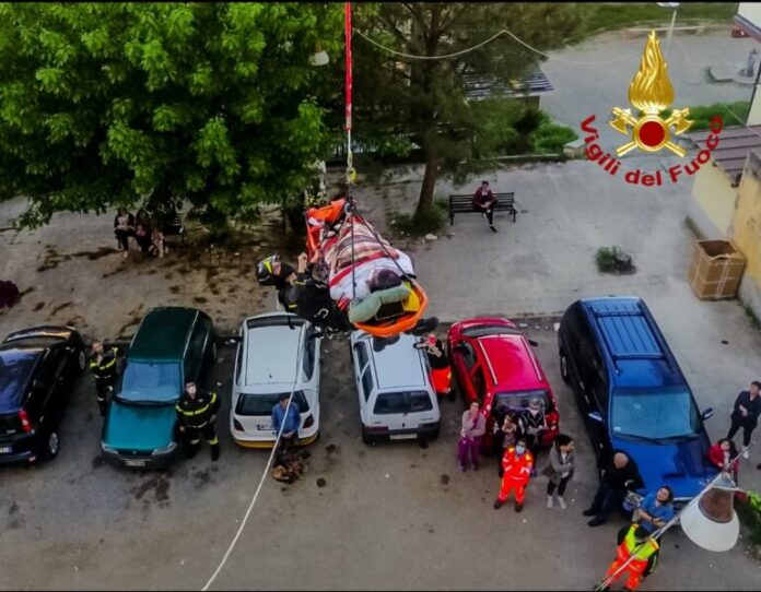 Obeso trasportato ospedale