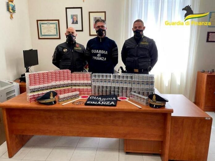 Sigarette sequestro reggio