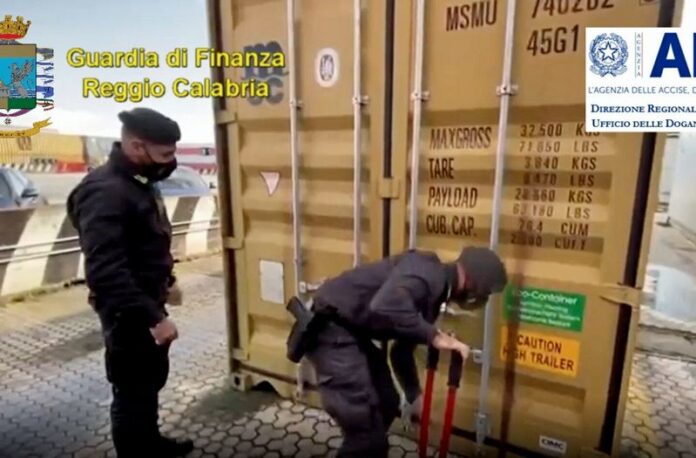 sequestro cocaina gioia tauro