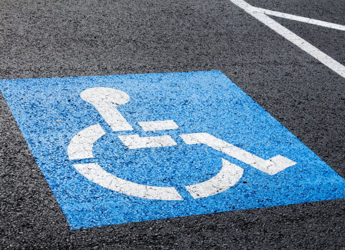 parcheggio posto disabili