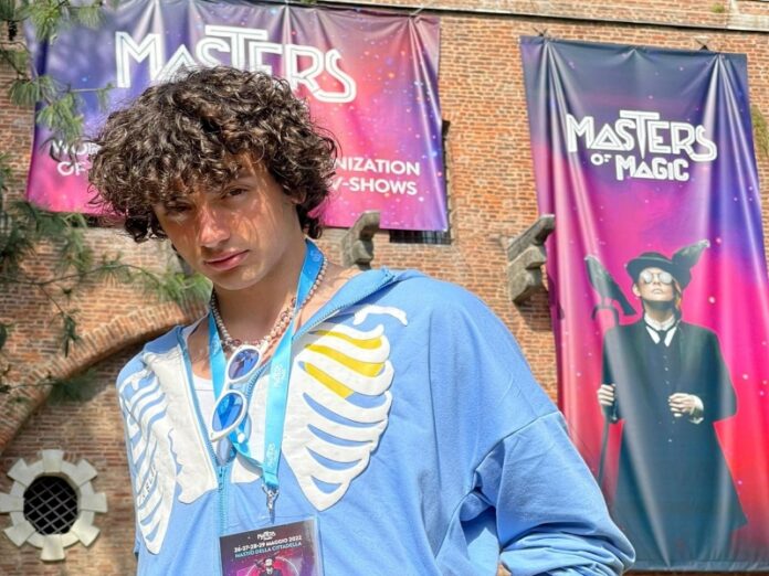 mago Giuseppe Capitolino