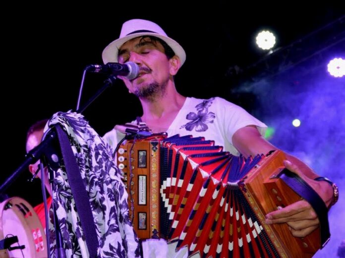 cantante tarantella Nucera