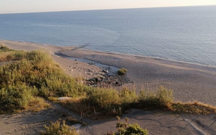 mare fiumefreddo