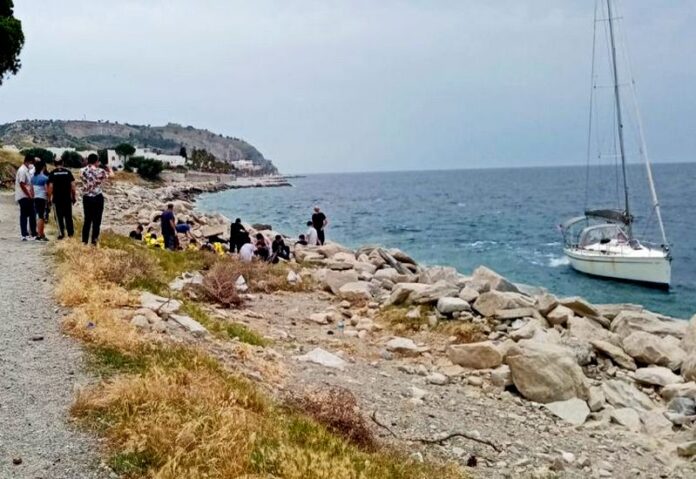 sbarco migranti motta