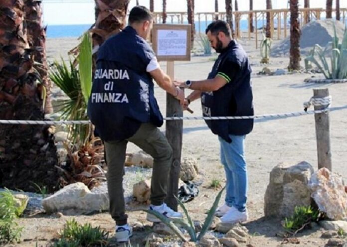 abusivismo gizzeria finanza catanzaro