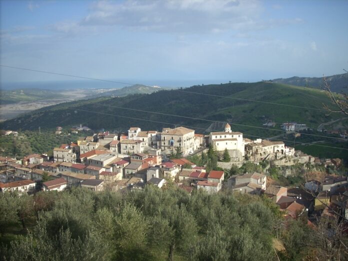 Caloveto fondi regione