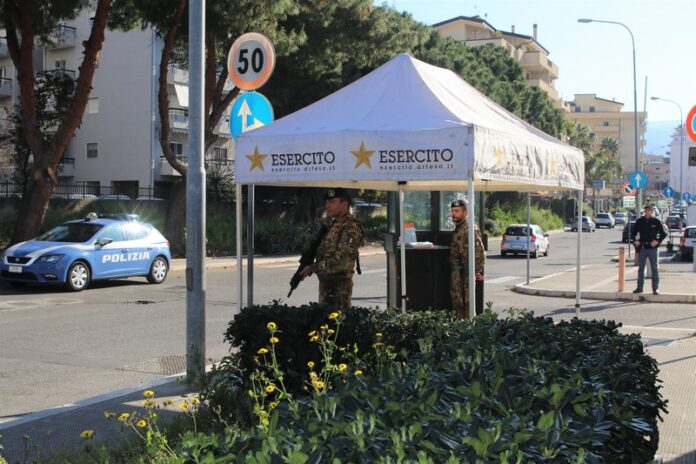 Centro direzionale Reggio Calabria esercito