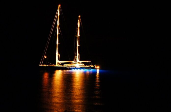yacht Seven