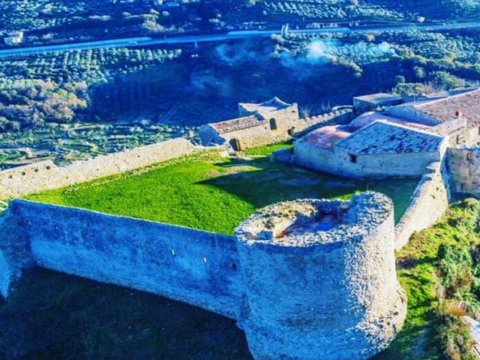 castello savuto