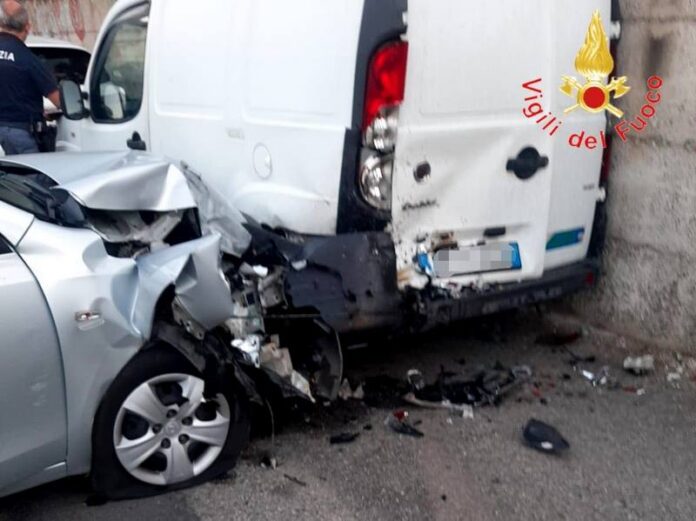 incidente stradale catanzaro