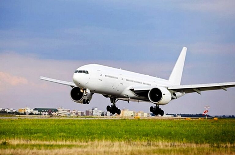 aereo atterraggio