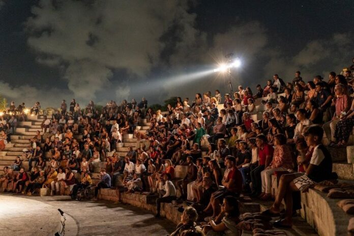 avvistamenti teatrali pubblico